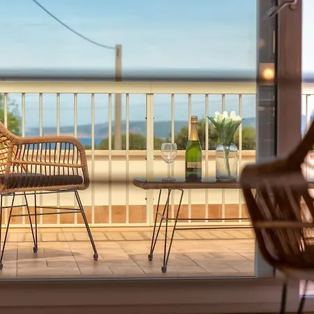 Apartment Beautiful - Sunset Views And Outdoor Spaces